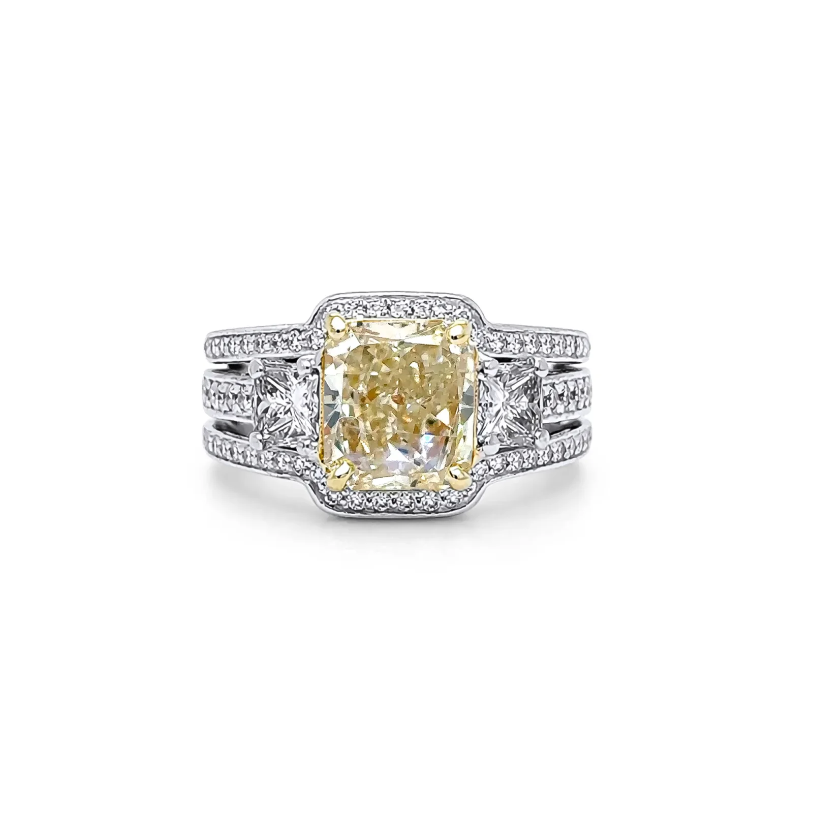 PLAT 4.63CTW RECTANGULAR MODIFIED-PRINCESS-ROUND BRILLIANT DIAMOND ENGAGEMENT RING I1/S-T-SI/G-H 13.5G
